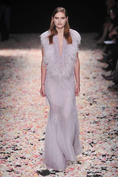 Look 22